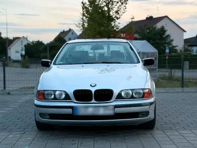 Gebraucht BMW 523 170 PS (125 kW) 2000 Silber Limousine