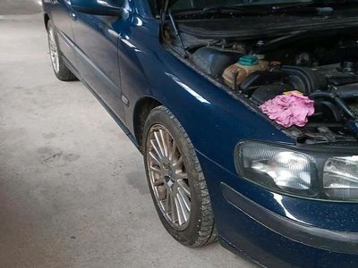 Usata Volvo V70 270 CV (198 kW) 2003 Blu Station wagon
