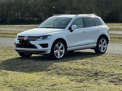 Weiß Gebraucht 2014 VW Touareg Exclusive SUV | 14.999 € (Fairer Preis)