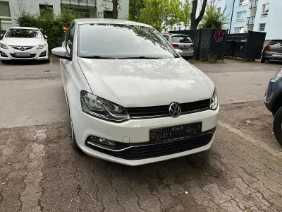 Gebraucht VW Polo Comfortline 90 PS (66 kW) 2016 Weiß Kleinwagen