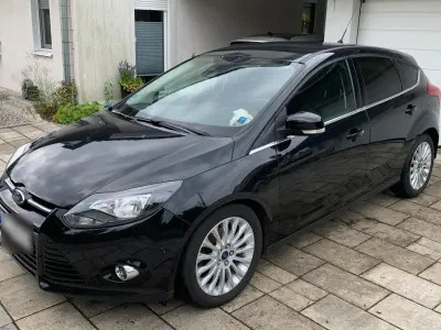 Gebraucht Ford Focus Titanium 116 PS (85 kW) 2011 Schwarz Limousine