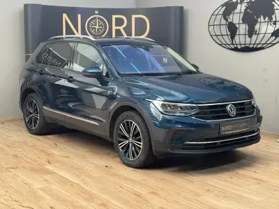 Gebraucht VW Tiguan Active 150 PS (110 kW) 2023 Nightshade blue metalli (metallic) SUV