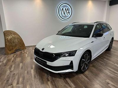 Neu Skoda Octavia SportLine 150 PS (110 kW) 2025 Moon white metallic Kombi