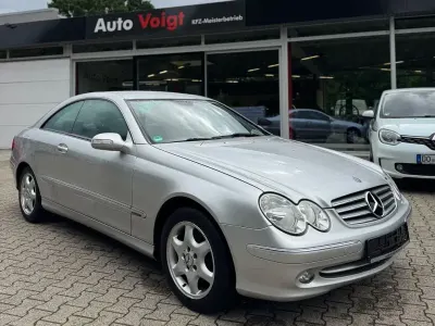 Gebraucht Mercedes CLK200 Elegance 184 PS (135 kW) 2009 Silber Coupé