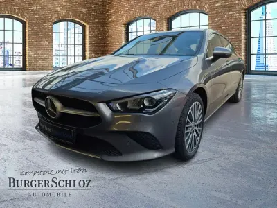 Gebraucht Mercedes CLA250e Shooting Brake Progressive 218 PS (160 kW) 2021 Metalliclack mountaingrau Kombi