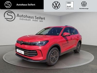 Gebraucht VW Tiguan Elegance 193 PS (141 kW) 2024 Rot SUV