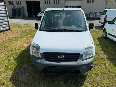 Gebraucht Ford Tourneo Connect 75 PS (55 kW) 2014 Weiß Van / Kleinbus