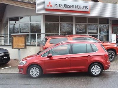 Gebraucht VW Golf Sportsvan Highline 150 PS (110 kW) 2015 Rot Van / Kleinbus