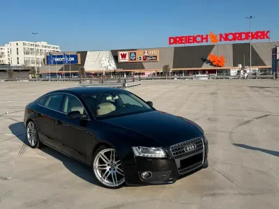 Gebraucht Audi A5 Sportback Design 179 PS (131 kW) 2010 Schwarz Kleinwagen