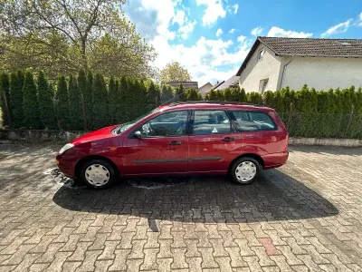 Occasion Ford Focus 100 ch (73 kW) 1999 Rouge Break