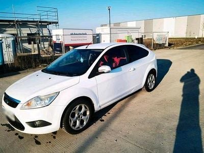 Second-hand Ford Focus 104 CP (76 kW) 2010 Alb Coupe