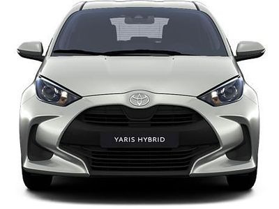 Neu Toyota Yaris Hybrid Comfort 116 PS (85 kW) 2025 Shimmering silver Kleinwagen