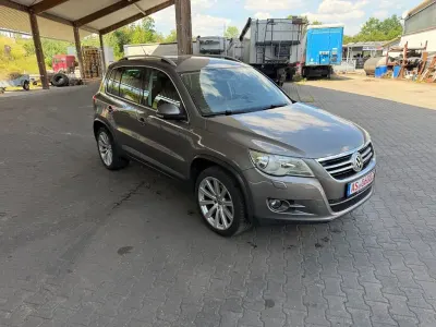 Gebraucht VW Tiguan R-line 140 PS (102 kW) 2009 Grau SUV