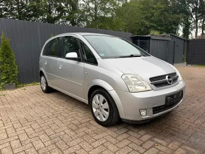 Gebraucht Opel Meriva Edition 101 PS (74 kW) 2005 Silber Van / Kleinbus