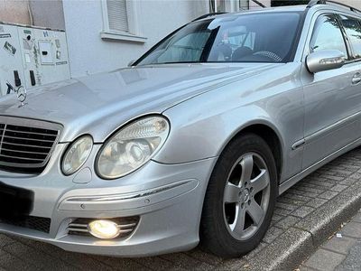 Mercedes E270