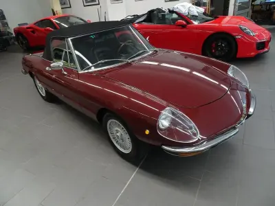 Gebraucht Alfa Romeo Spider 126 PS (92 kW) 1981 Rot Cabrio