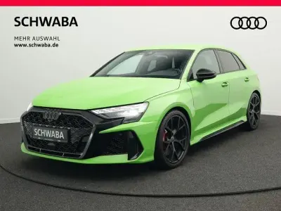 Gebraucht Audi RS3 Sport 400 PS (294 kW) 2025 Kyalamigrün Limousine