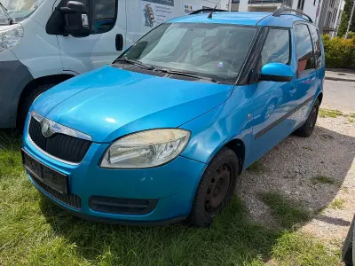 Gebraucht Skoda Roomster 86 PS (63 kW) 2009 Blau Van / Kleinbus