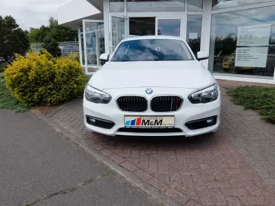 Gebraucht BMW 116 Advantage 109 PS (80 kW) 2016 Weiß Kleinwagen