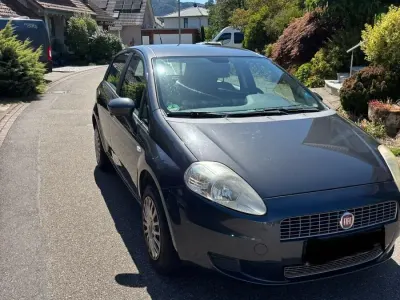 Gebraucht Fiat Punto 77 PS (56 kW) 2009 Grau Kleinwagen