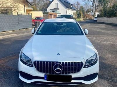 Usata Mercedes E200 AMG line 184 CV (135 kW) 2016 Bianco Berlina