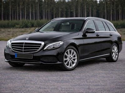 Schwarz Gebraucht 2016 Mercedes C400 Kombi | 14.999 € (Superpreis)