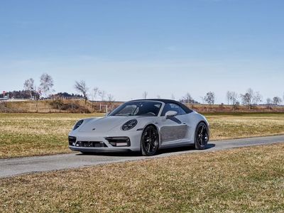 Porsche 911 Carrera GTS