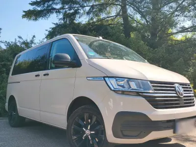 Gebraucht VW Multivan 150 PS (110 kW) 2020 Grau Van / Kleinbus
