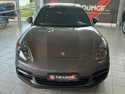 Gebraucht Porsche Panamera 4S 422 PS (310 kW) 2017 Grau Kleinwagen