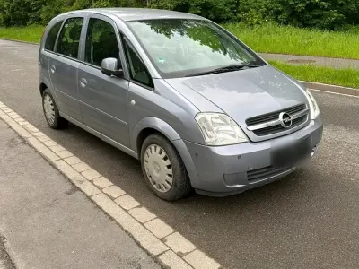 Używany Opel Meriva 101 KM (74 kW) 2005 Szary Minivan