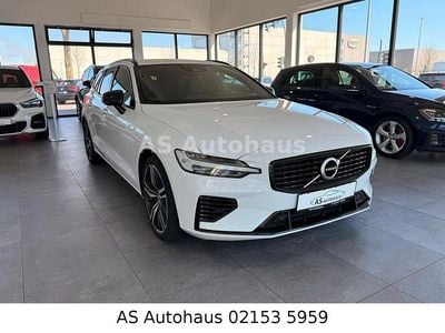Usata Volvo V60 R-Design 303 CV (222 kW) 2020 Bianco Station wagon