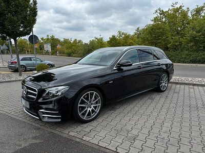 Gebraucht Mercedes E220 AMG line 194 PS (142 kW) 2019 Schwarz Kombi