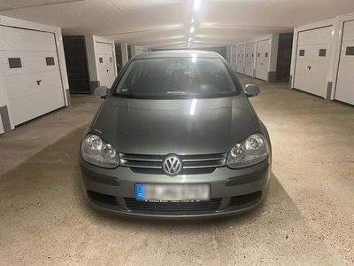 VW Golf V