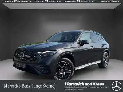 Gebraucht Mercedes GLC220 AMG line 197 PS (144 kW) 2024 Lack graphitgrau SUV
