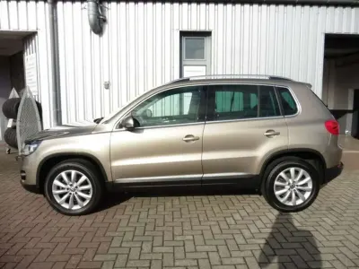 Gebraucht VW Tiguan Sportline 211 PS (155 kW) 2012 Gold SUV