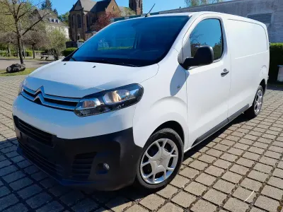 Używany Citroën Jumpy 122 KM (89 kW) 2020 Biały Minivan