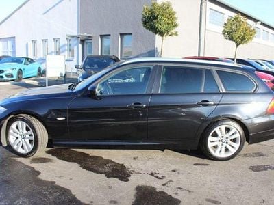 Gebraucht BMW 320 Comfort Edition 184 PS (135 kW) 2011 Schwarz Kombi