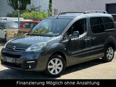 Gebraucht Citroën Berlingo Shine 110 PS (80 kW) 2016 Grau Van / Kleinbus