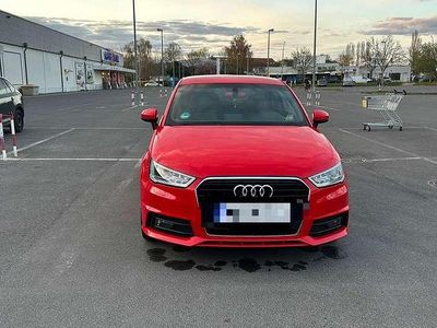 Gebraucht Audi A1 Sport 125 PS (91 kW) 2016 Rot Kleinwagen