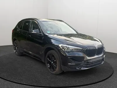Gebraucht BMW X1 Sport Line 150 PS (110 kW) 2020 Schwarz SUV