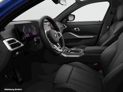 Blau Gebraucht 2025 BMW 318 M Sport Kombi | 37.678 € (Fairer Preis)