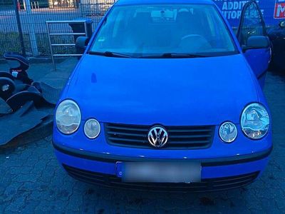 Gebraucht VW Polo 54 PS (39 kW) 2002 Blau Kleinwagen