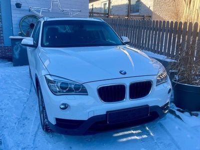 Weiß Gebraucht 2013 BMW X1 Sport Line SUV | 9.999 € (Fairer Preis)