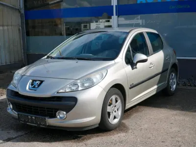 Gebraucht Peugeot 207 79 PS (58 kW) 2009 Kleinwagen