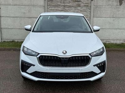Neu Skoda Scala Selection 116 PS (85 kW) 2026 Weiß moon metallic Kleinwagen