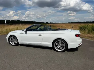 Gebraucht Audi A5 Cabriolet Sport 190 PS (139 kW) 2019 Weiß Cabrio