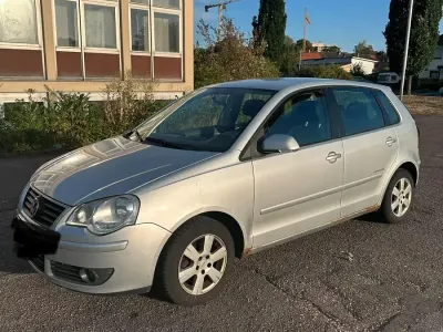 Gebraucht VW Polo 69 PS (50 kW) 2008 Silber Kleinwagen