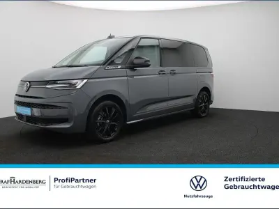 Gebraucht VW Multivan Edition 150 PS (110 kW) 2025 Pure grey Van / Kleinbus