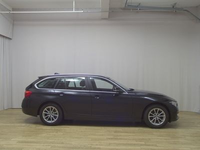 gebraucht BMW 320 dA Touring Advantage Navi LED SHZ PDC