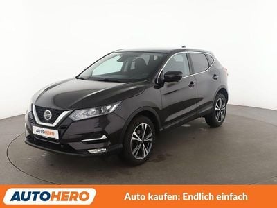 Violett Gebraucht 2018 Nissan Qashqai N-Connecta SUV | 14.810 € (Fairer Preis)